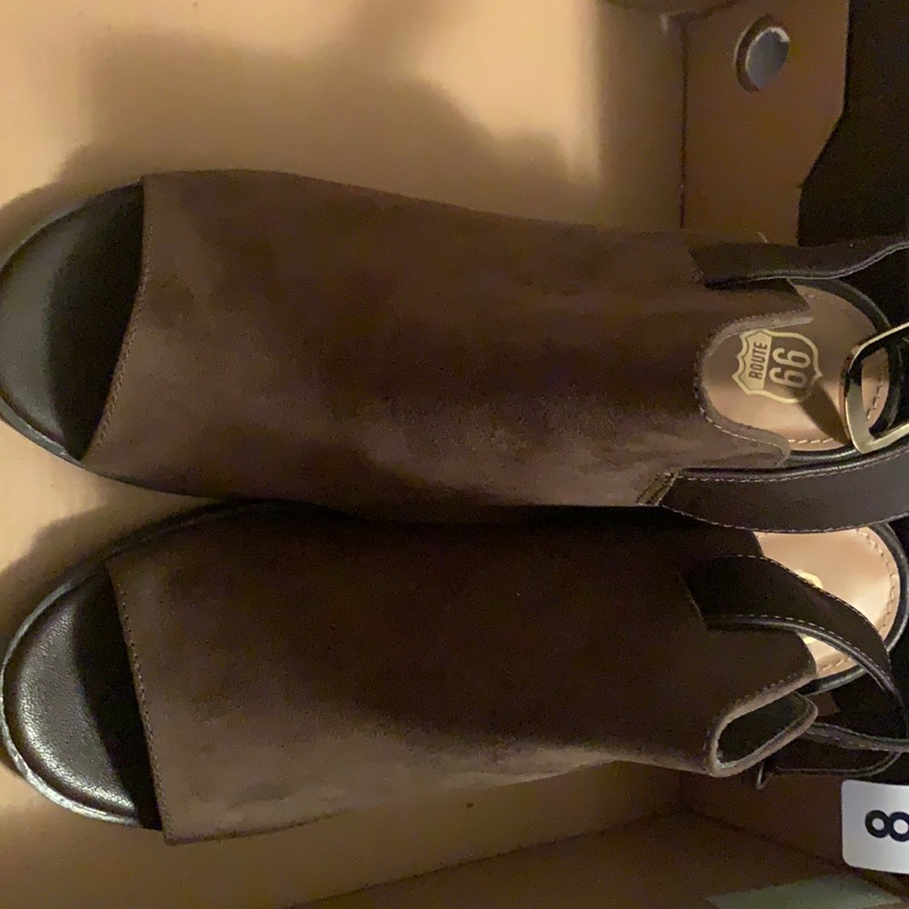 Peep toe sling back booties